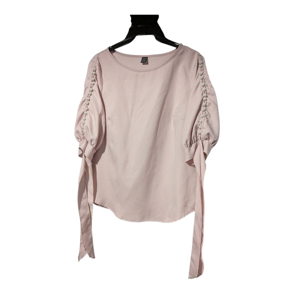 Elegant Pink Women's Top. Size M, US 6. - Picture 1 of 7